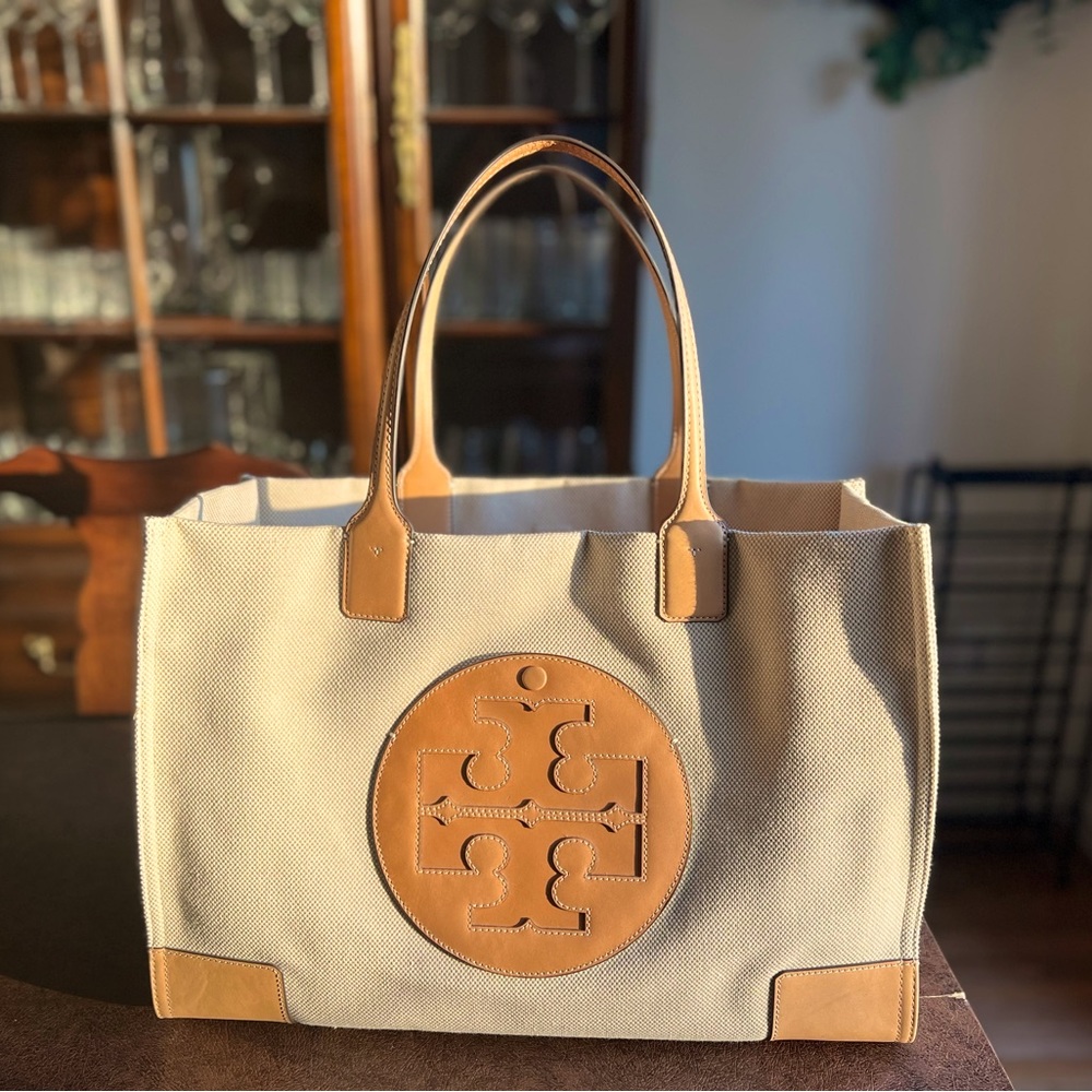 Tory Burch Ella Tote Large - Great condition. Current picture.